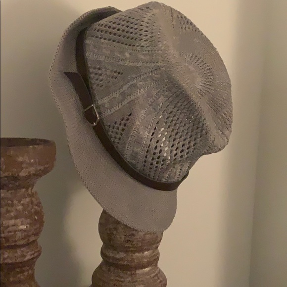 Gray Fedora - Picture 2 of 2